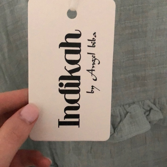 Dress - Picture 5 of 5